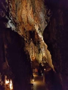 cuevas de Valporquero